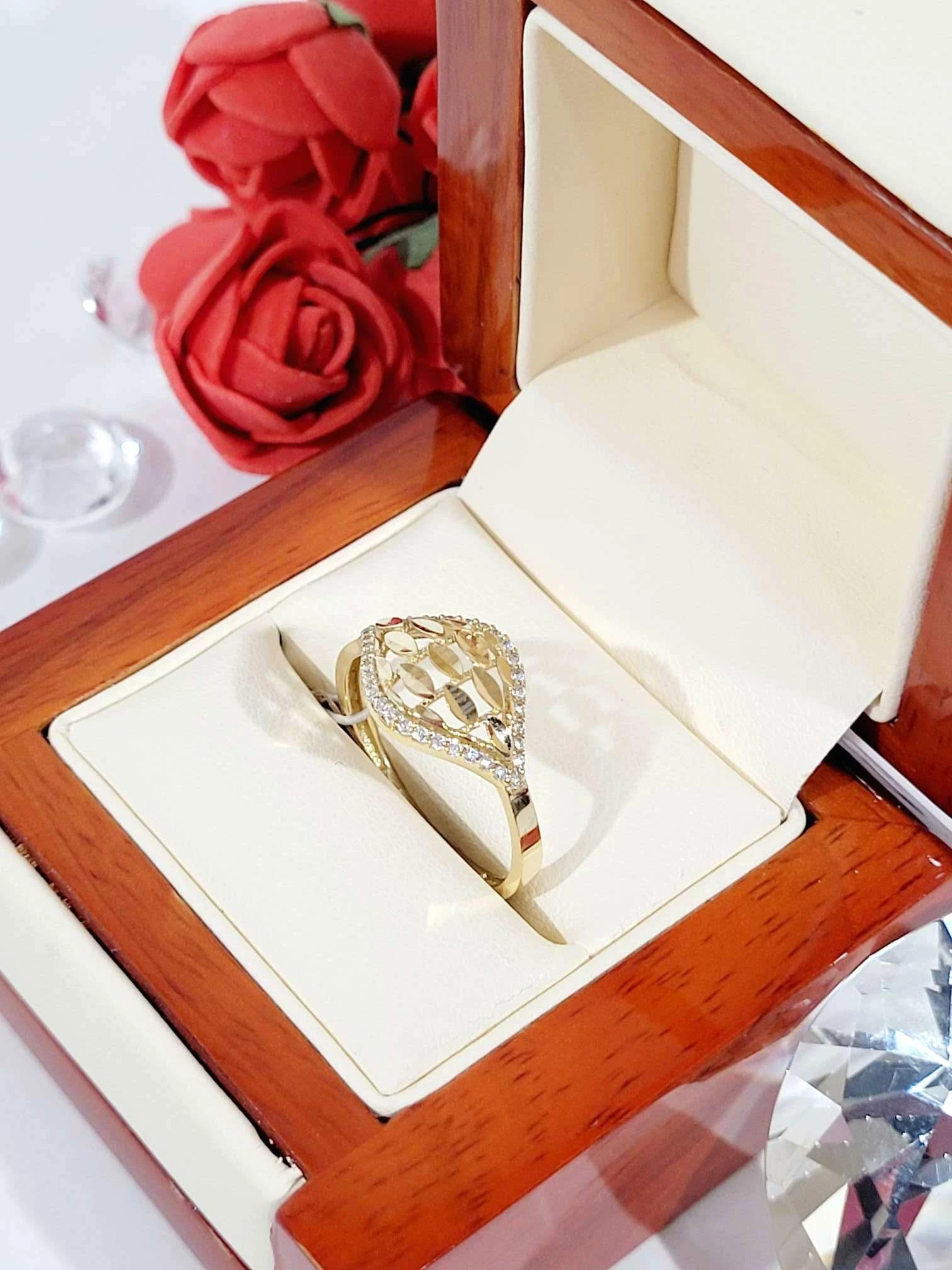 piekny-zloty-pierscionek-pr585-kamien-17088-4194304