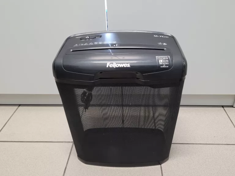 niszczarka-fellowes-m7cm-13-l-p-4-scinki-auto-startstop-fun-cofania-ean-gtin-0043859728510