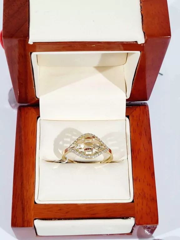 PIĘKNY ZŁOTY PIERŚCIONEK PR.585