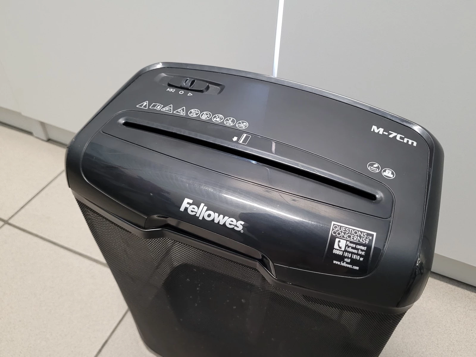 niszczarka-fellowes-m7cm-13-l-p-4-scinki-auto-startstop-fun-cofania-marka-248811-1922710