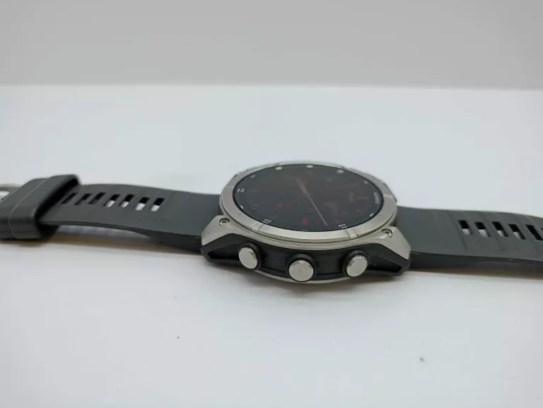SMARTWATCH GARMIN FENIX 8 51MM AMOLED +ŁADOWARKA