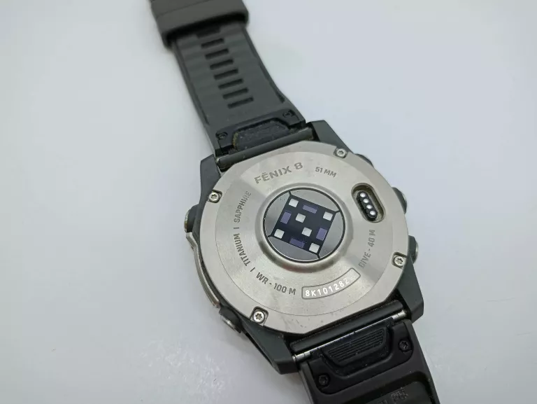 SMARTWATCH GARMIN FENIX 8 51MM AMOLED +ŁADOWARKA