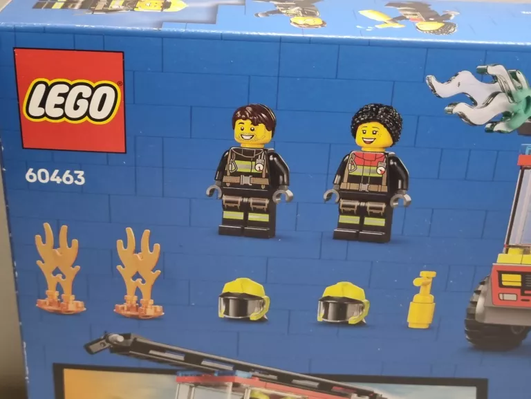 LEGO CITY 60463 WÓZ STRAŻACKI Z DRABINĄ
