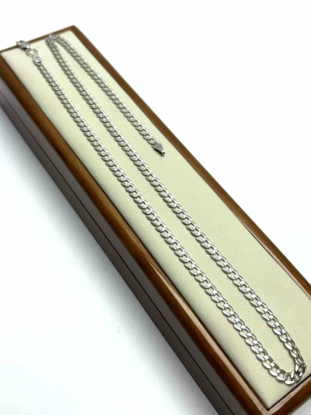 piekny-srebrny-lancuszek-925-1030g-51cm-okrzei-191-pila