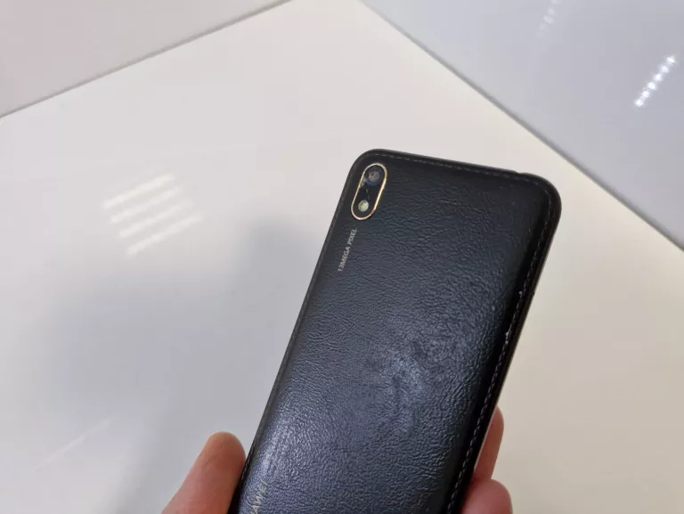 HUAWEI Y5 2019 OPIS