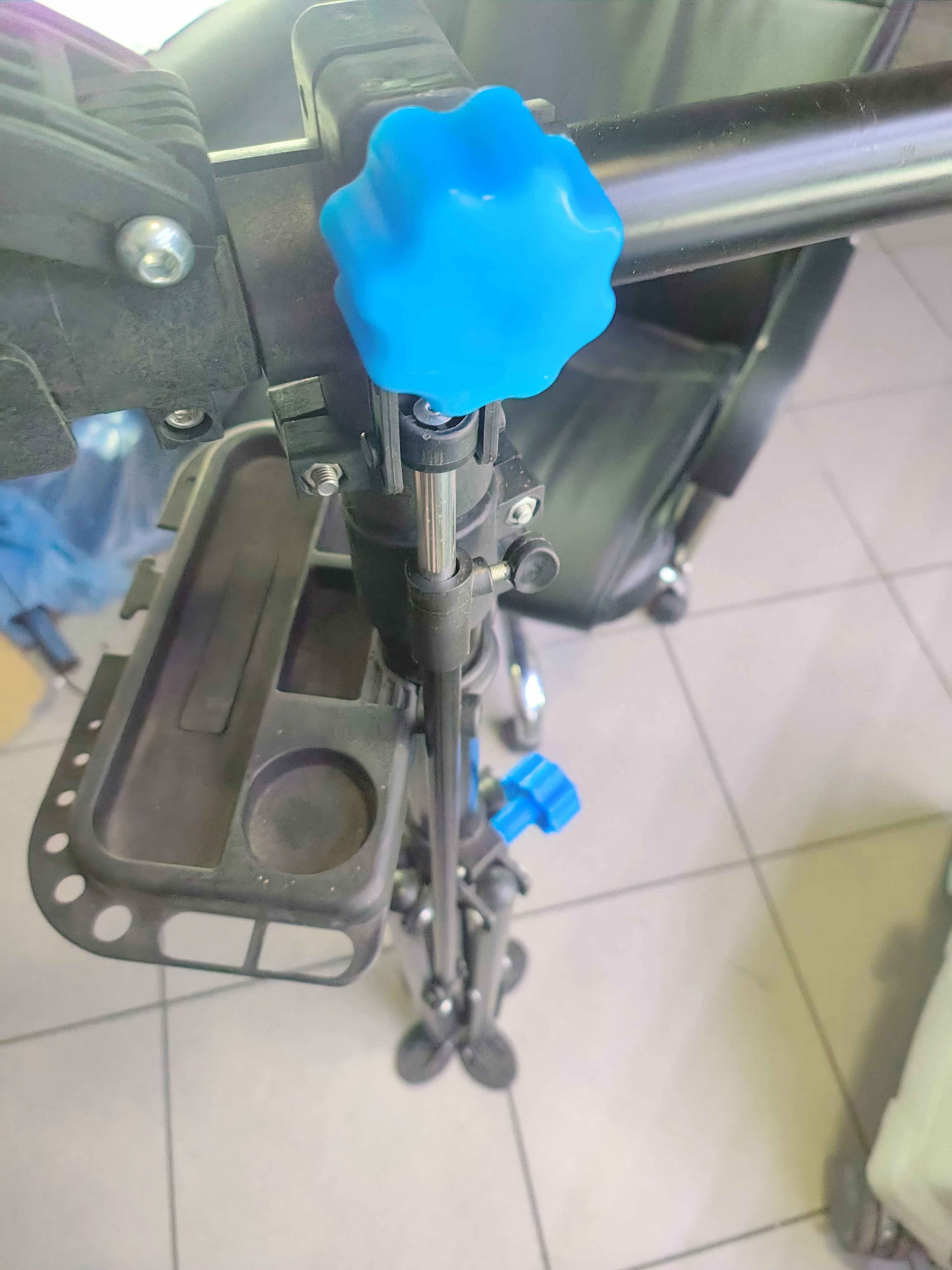 stojak-serwisowy-na-rower-crivit-kod-producenta-467071-2404