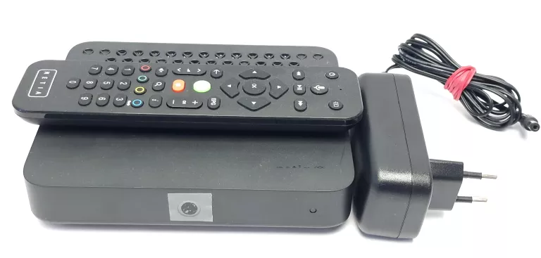 DEKODER NETIA EVOBOX 4K D64AX PILOT/ZASILACZ