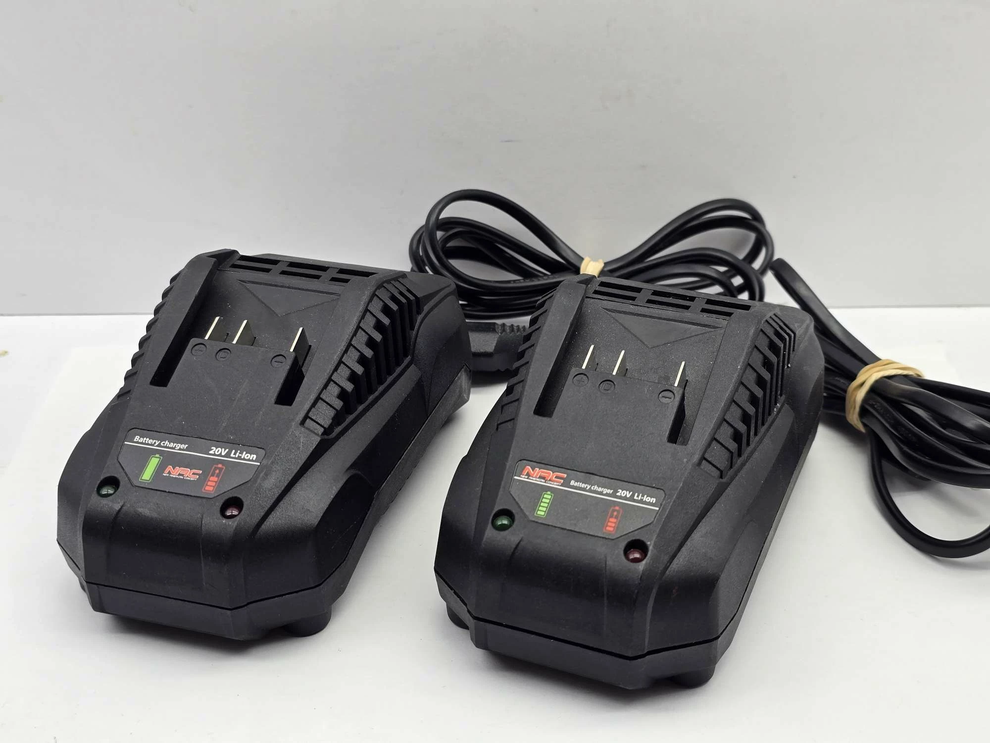 nac-ladowarka-20v-bc-li-20v-dworcowa-16-plock