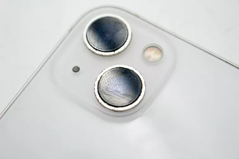TELEFON IPHONE 13 128 GB BIAŁY