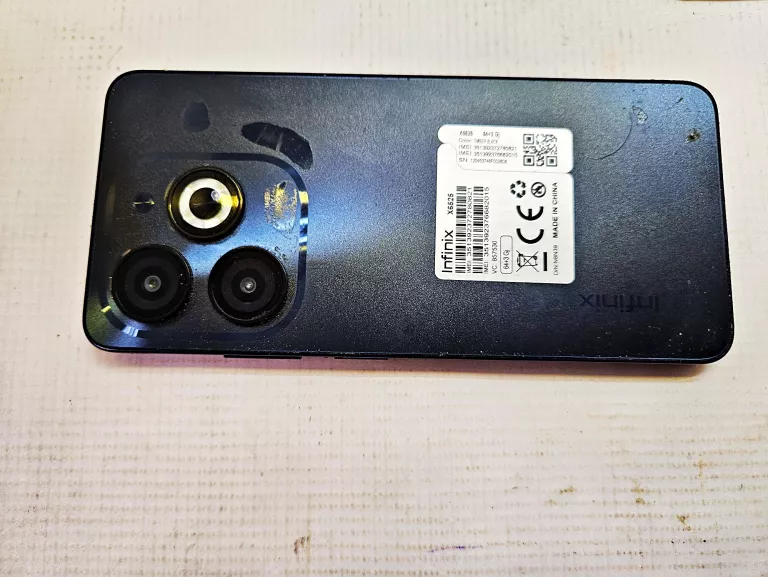 TELEFON INFINIX SMART 8 SAM TEL 64/3 D/S