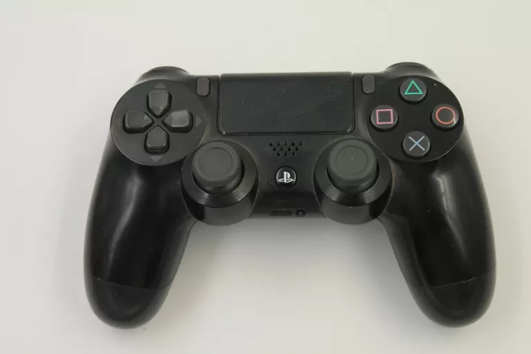 pad-do-ps4-czarny-ean-gtin-0711719504290