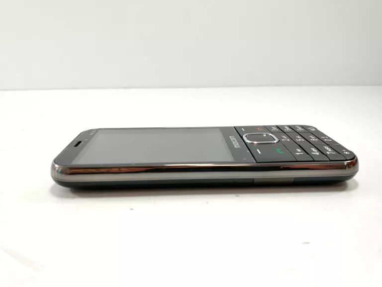 TELEFON MAXCOM MM334