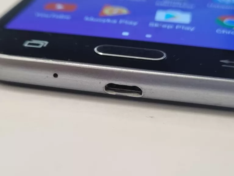 TELEFON SAMSUNG GALAXY J3 1,5/8GB