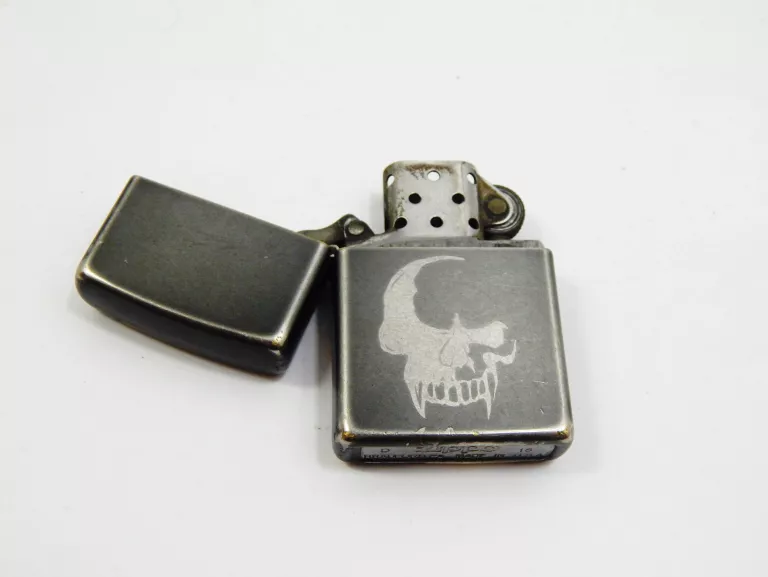 ZAPALNICZKA ZIPPO METALOWA