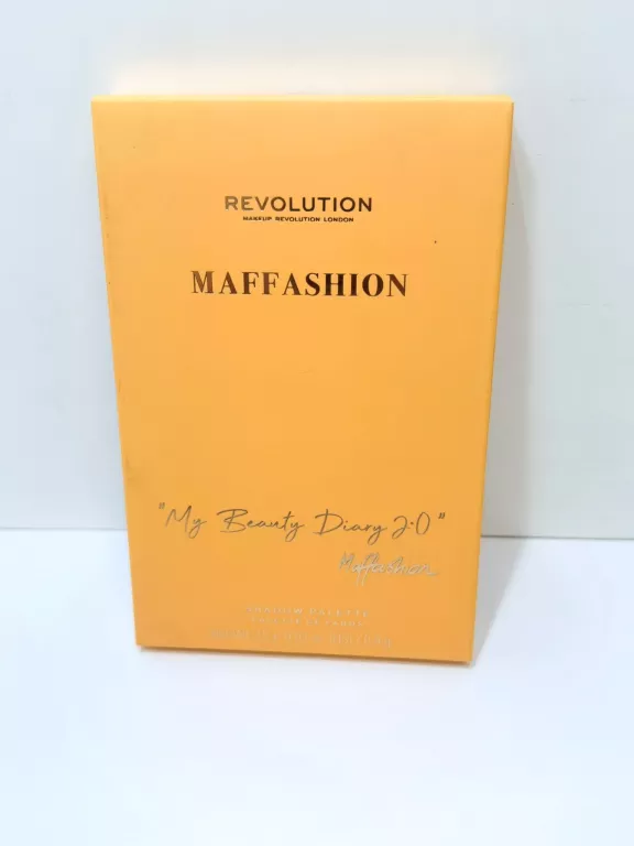 revolution-paleta-cieni-x-maffashion-beauty-diary-chrobrego-44-radom