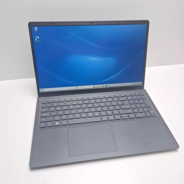 LAPTOP DELL VOSTRO 15 3510 8/256GB INTEL I3