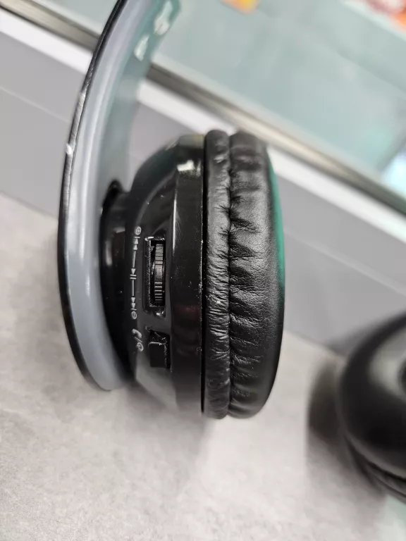 SŁUCHAWKI HEADPHONES MP3 TM-016
