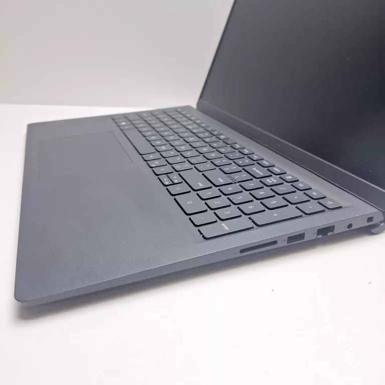 LAPTOP DELL VOSTRO 15 3510 8/256GB INTEL I3