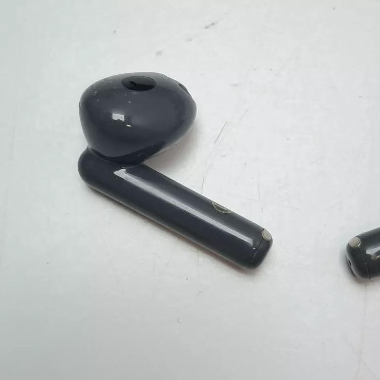 sluchawki-douszne-bt-edifier-w320bn-stan-11323-2