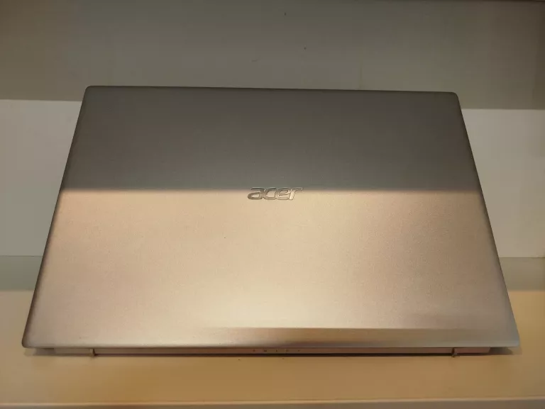 acer-swift-3-14-14-ryzen-5-16-gb-ram-512-gb-ssd-win-11-przekatna-ekranu-1400