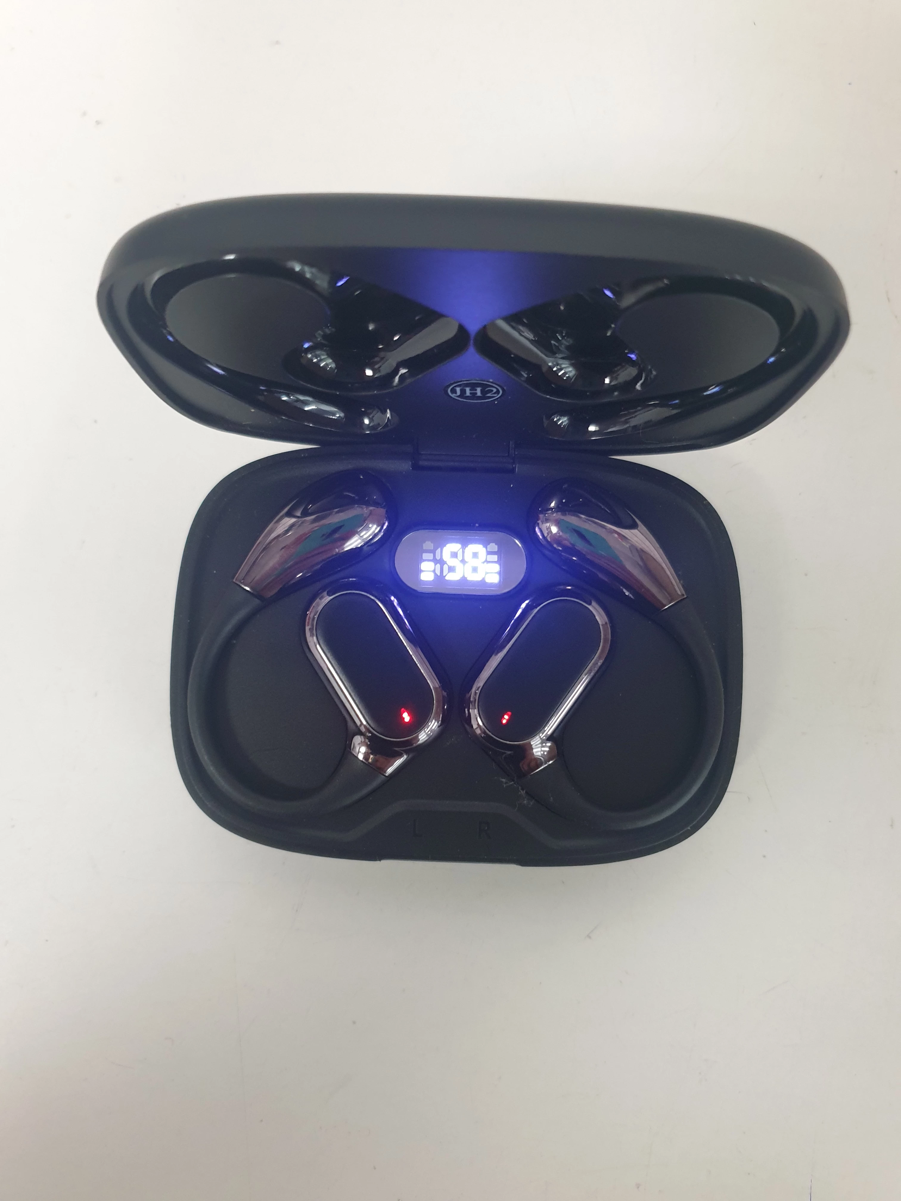 sluchawki-bluetooth-czarne-jaworzynska-46-legnica-sj