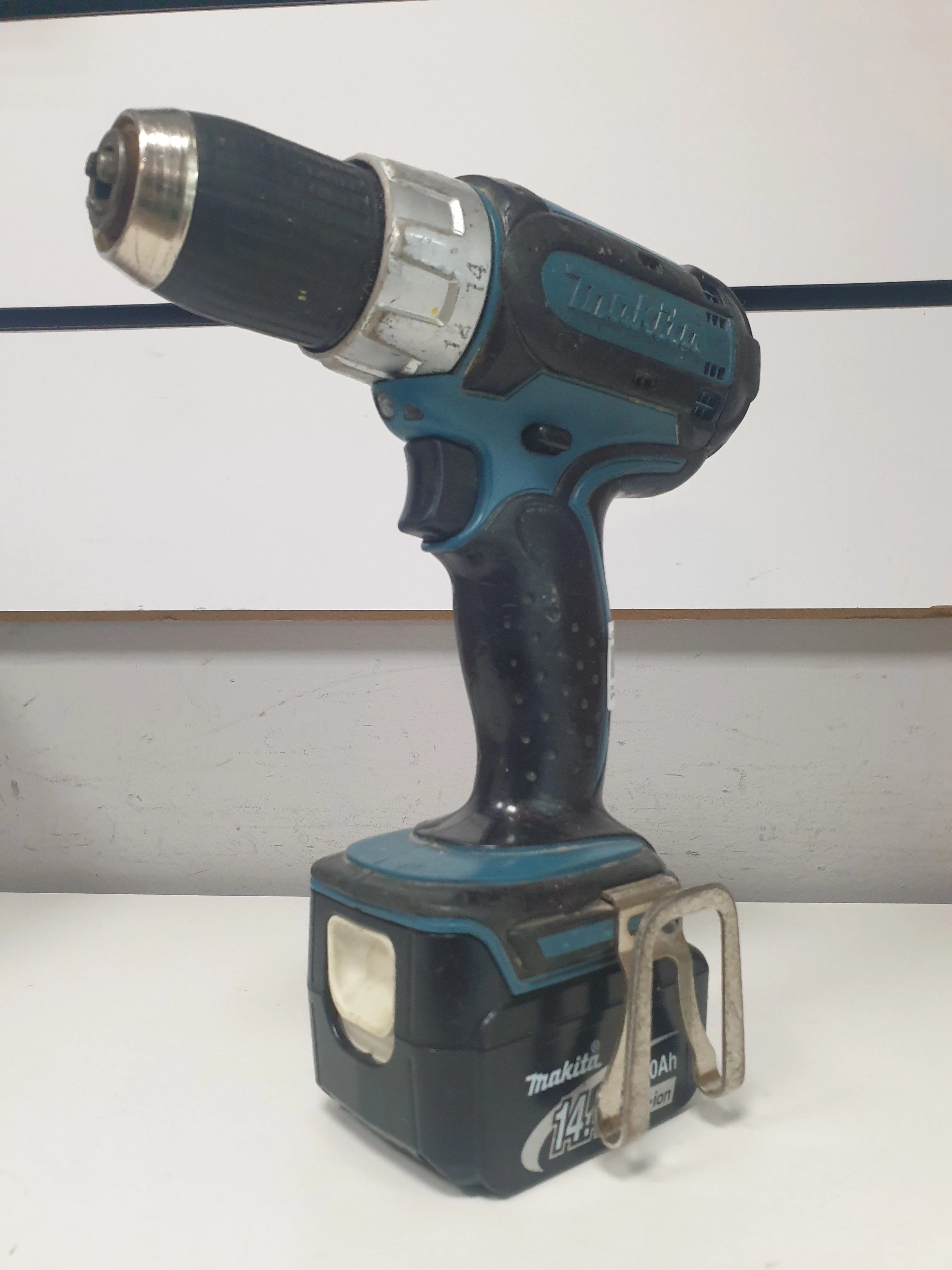 wkretarka-makita-144-v-bdf442-aku-30-ah-jaworzynska-46-legnica-sj