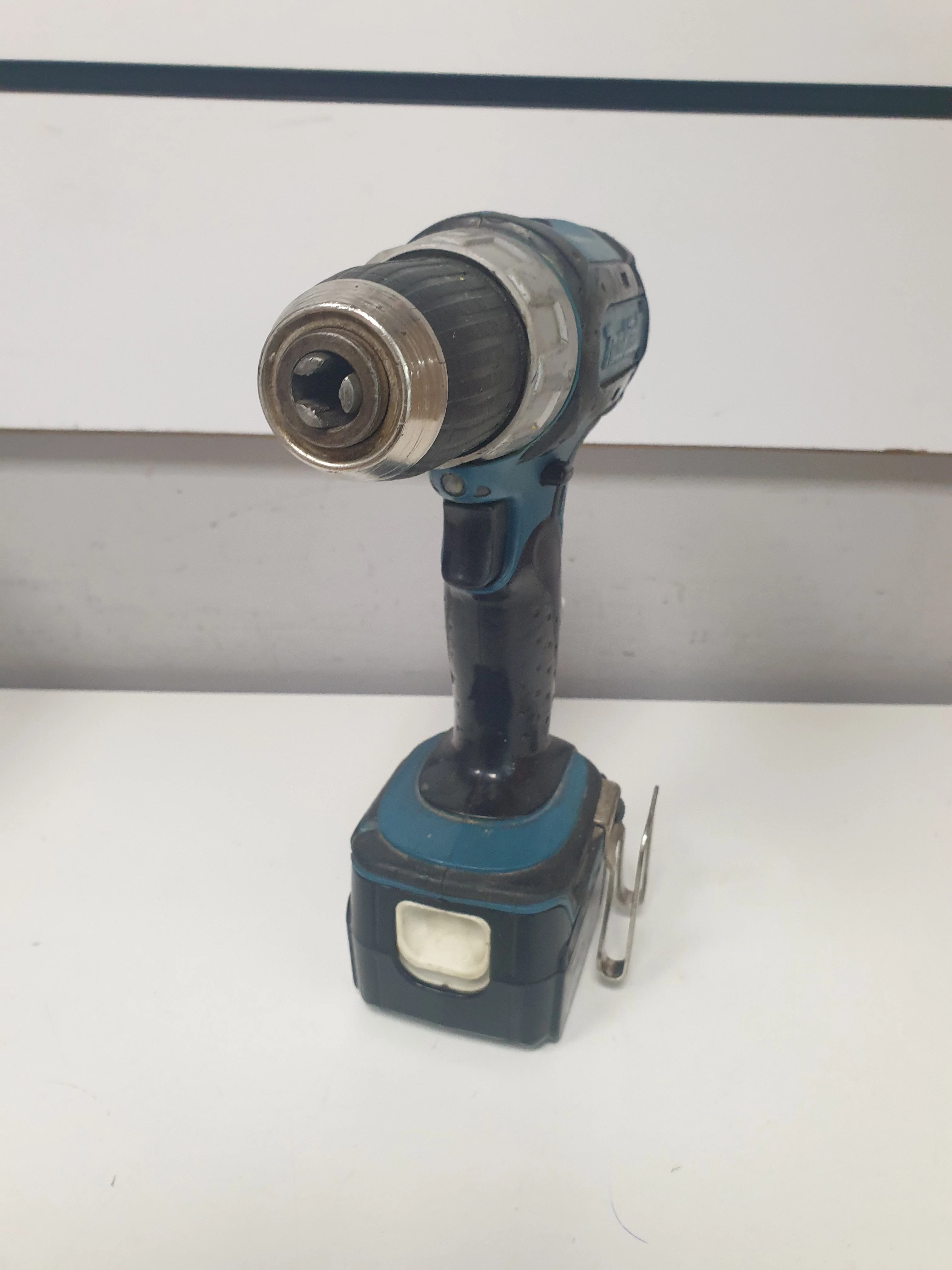 wkretarka-makita-144-v-bdf442-aku-30-ah-ean-gtin-5908260254834