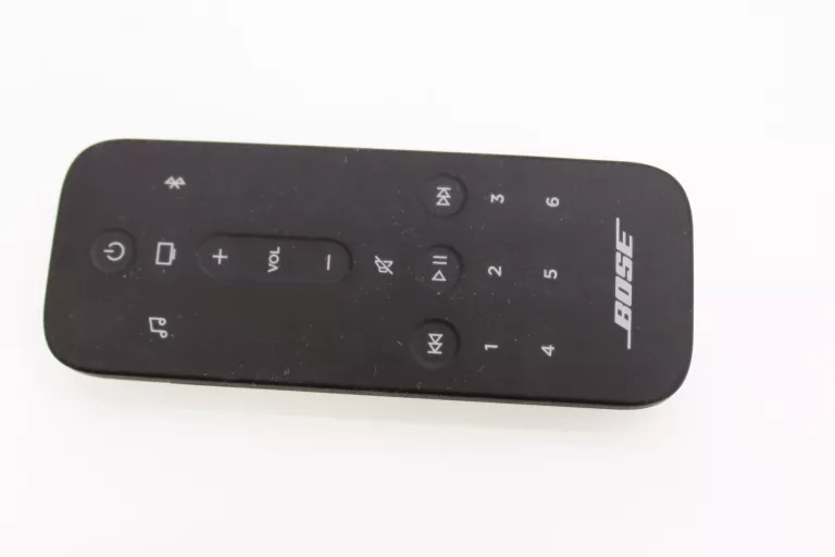 bose-soundbar-500-pilot-zasilacz-waga-produktu-320