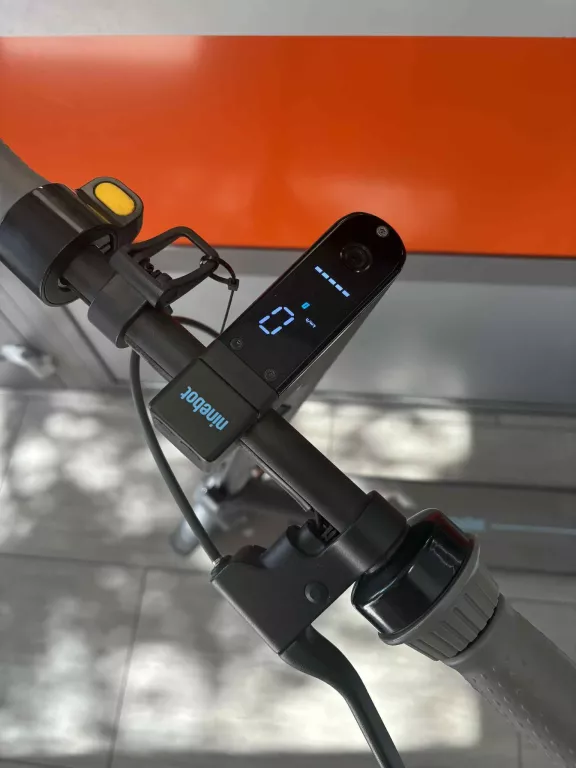 hulajnoga-elektryczna-segway-ninebot-kickscooter-max-g30d-ii-stan-11323-2