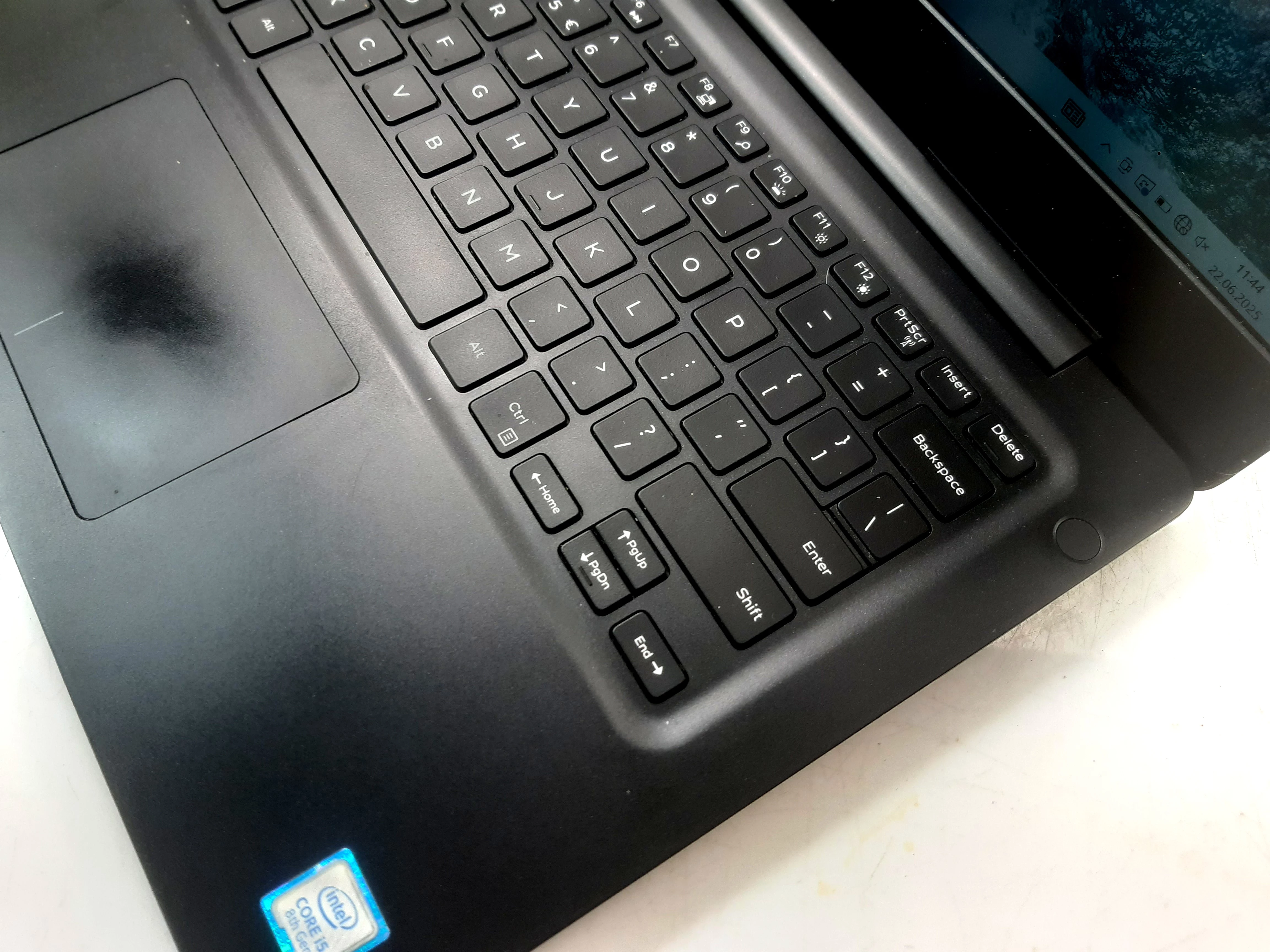 laptop-dell-vostro-p92g-8512gb-ssd-i7-win10-seria-procesora-4366-10