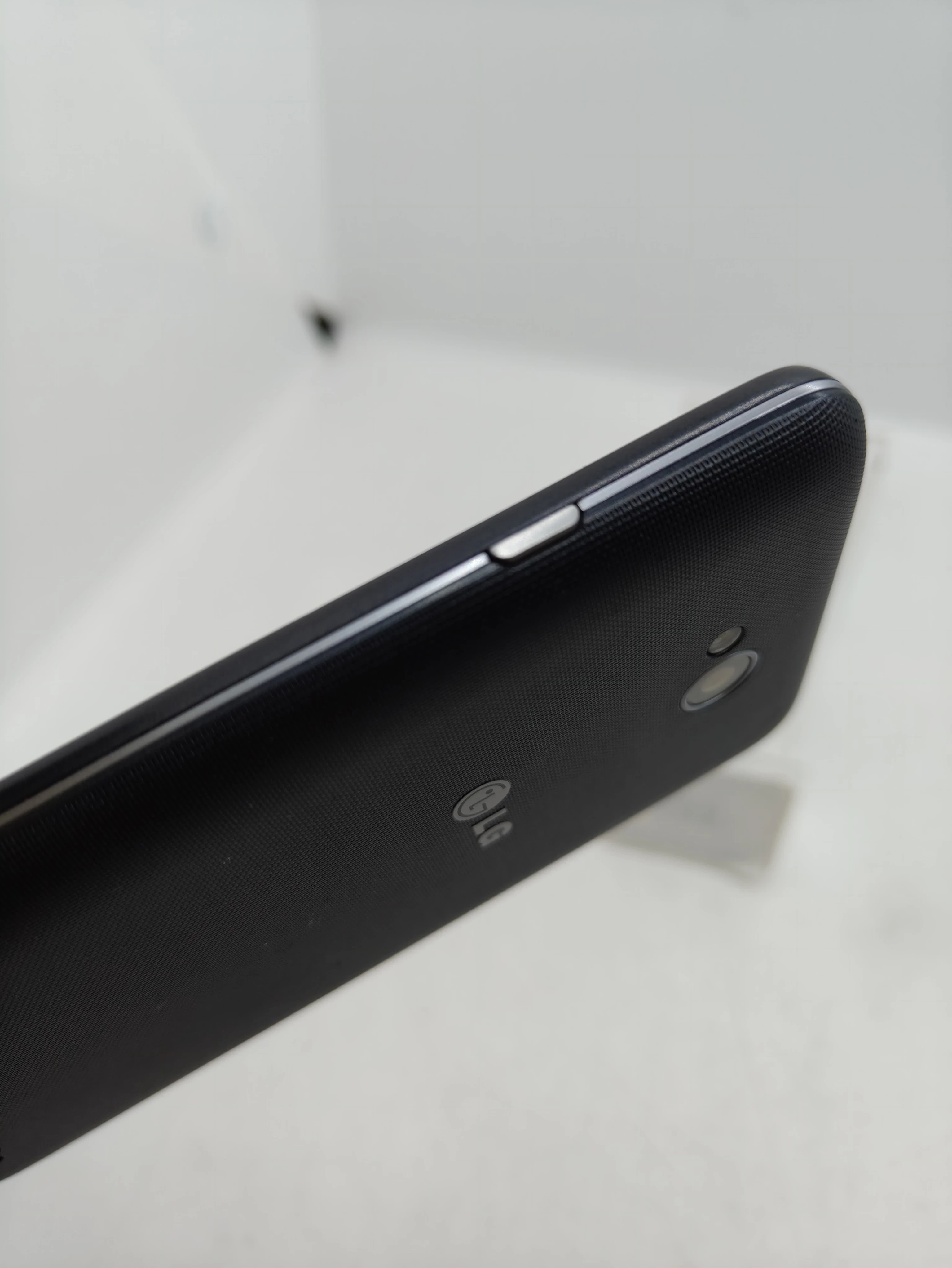 telefon-lg-l65-d280n-kod-producenta-d280