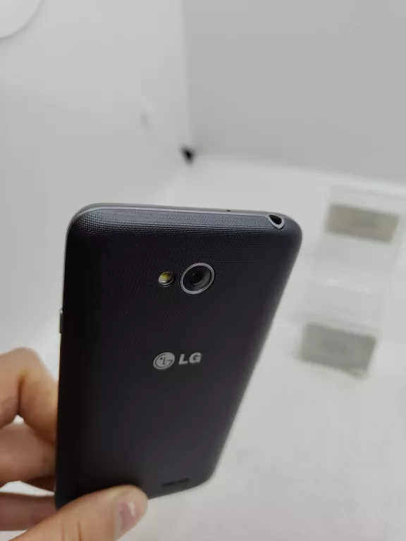 telefon-lg-l65-d280n-typ-202685-212929