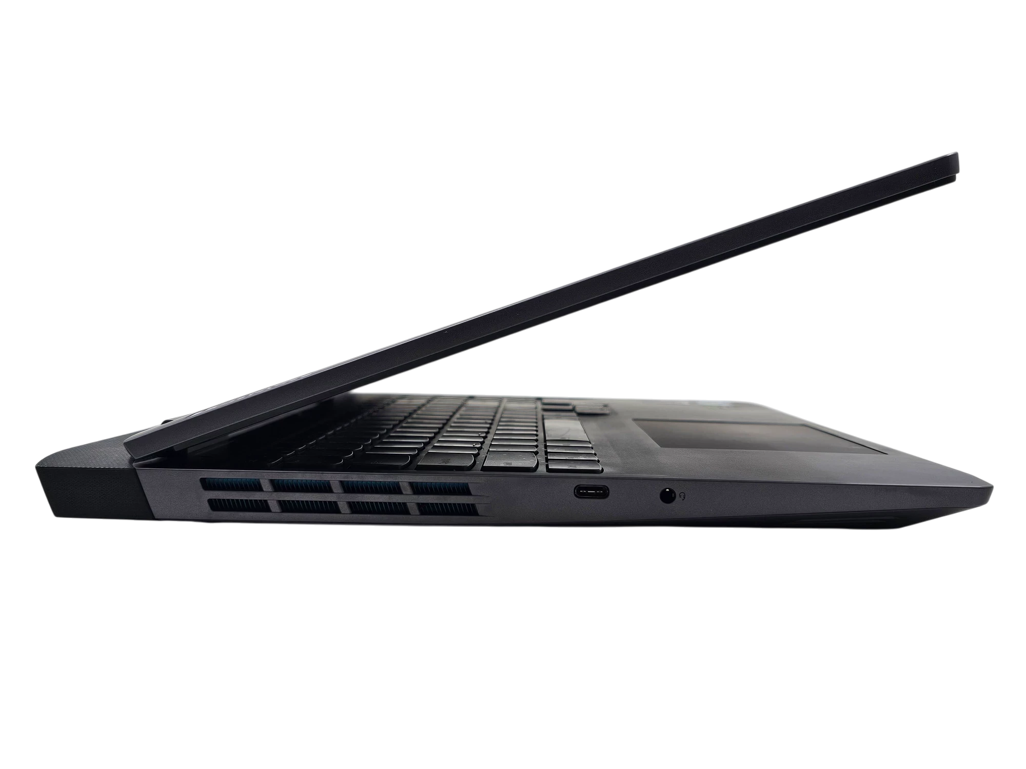 laptop-lenovo-loq-15irh8-156-144hz-i5-13420h-16gb512gb-ssd-rtx3050-przekatna-ekranu-1560