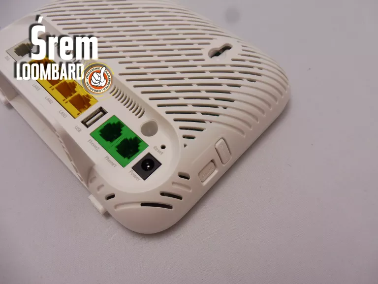 ROUTER HUAWEI DN8245X6, SOLO, BDB STAN!