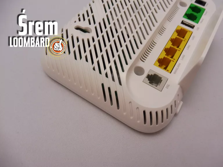 ROUTER HUAWEI DN8245X6, SOLO, BDB STAN!