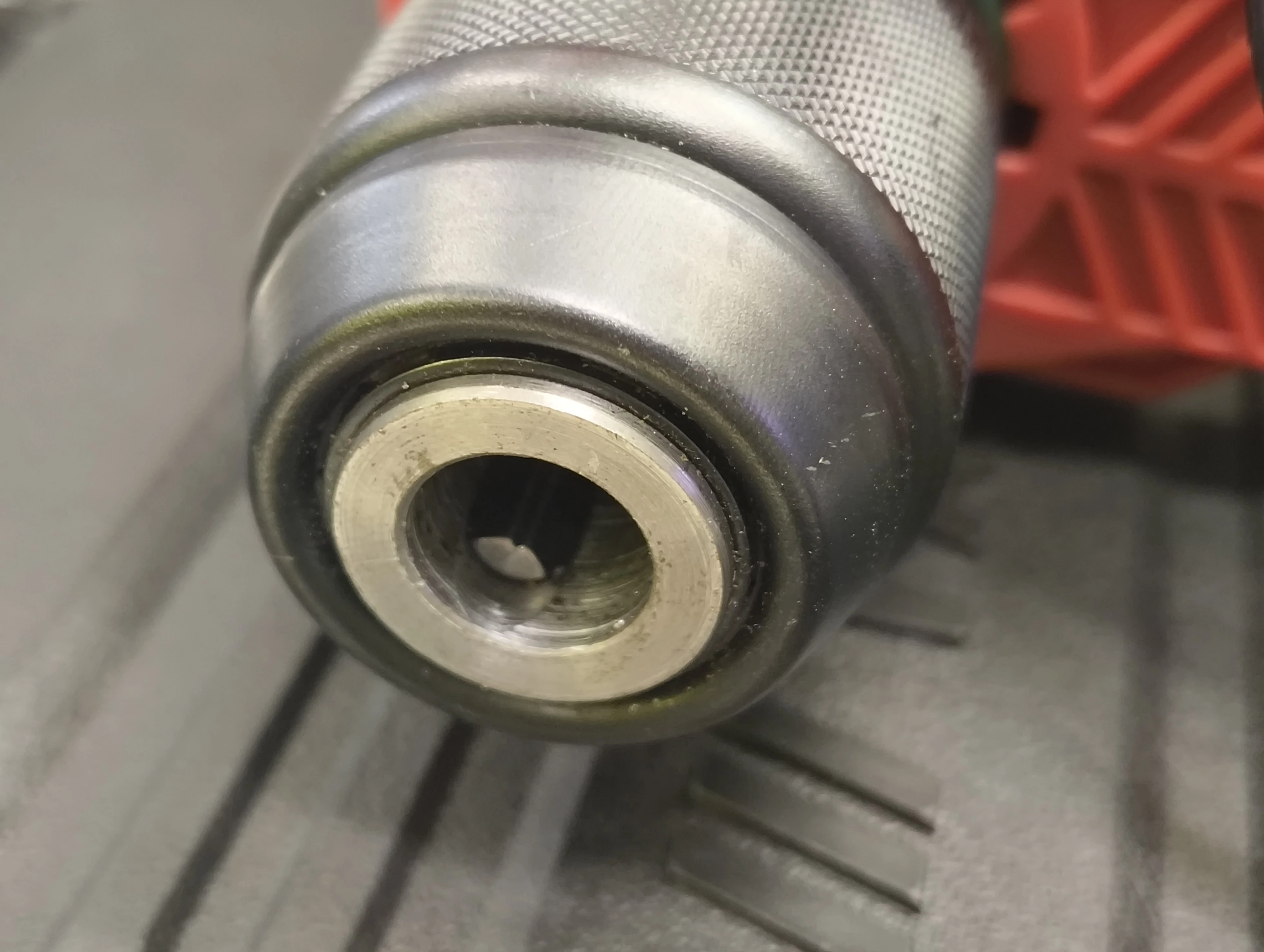 wiertarka-parkside-psbm-750-b3-walizka-opis-marka-248811-951182