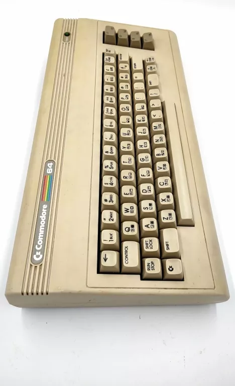 COMMODORE C64/ MAGNETOFON /ZASILACZ
