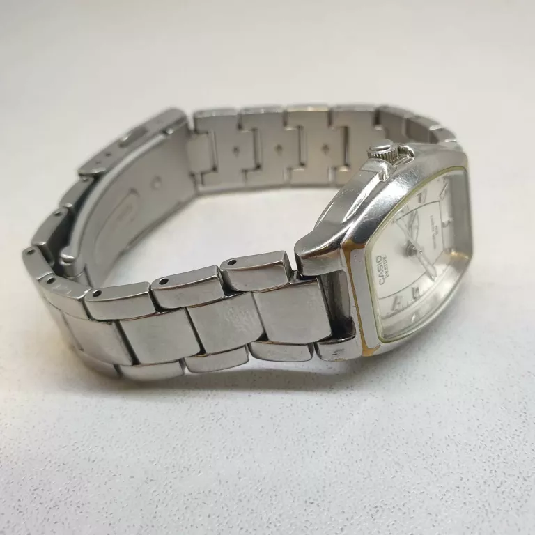 zegarek-casio-beside-ltp-1212-material-paska-129219-8