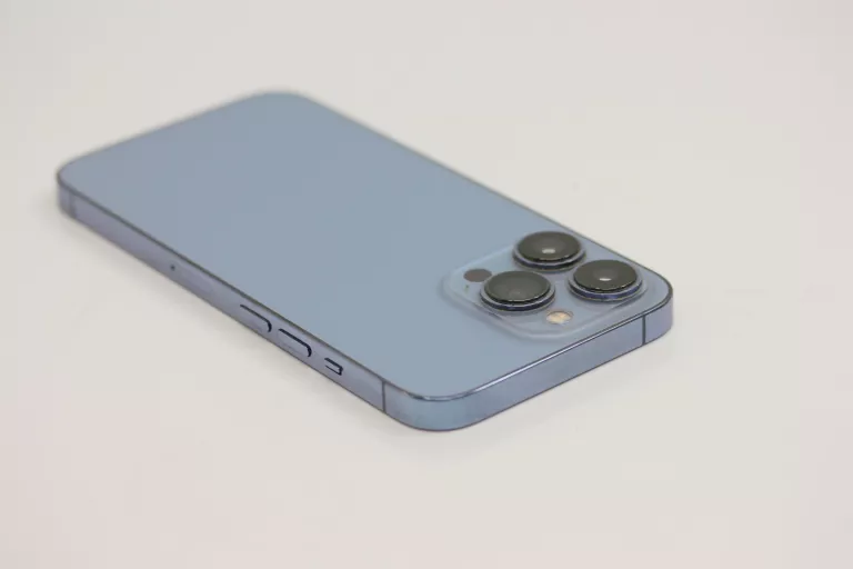 TELEFON APPLE IPHONE 13 PRO 6/128GB BAT:77