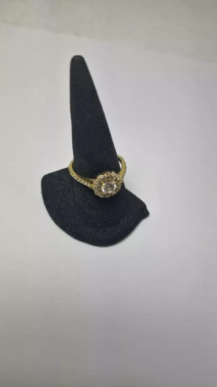 ZŁOTY PIERŚCIONEK 375/2,26G/14