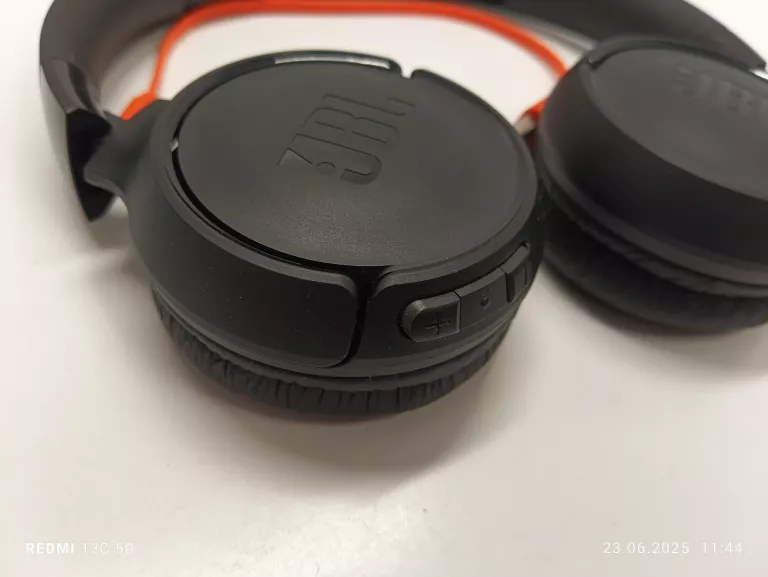 SŁUCHAWKI JBL TUNE 525 BT