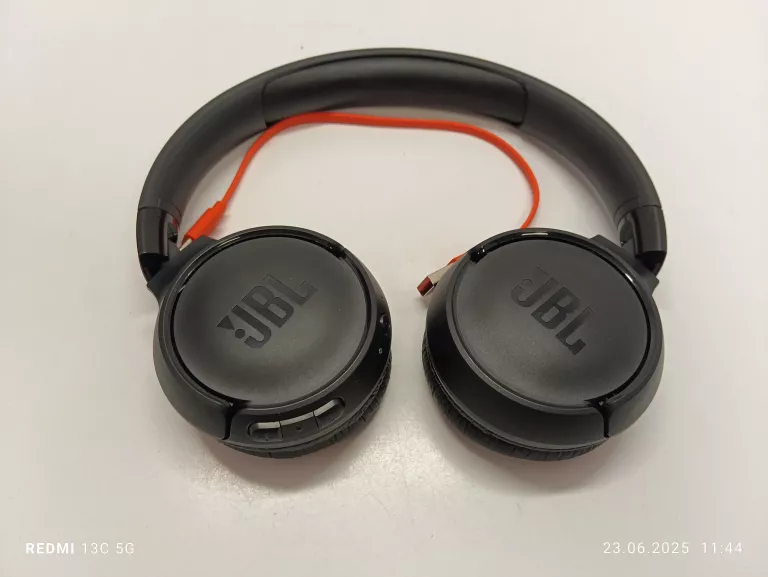 SŁUCHAWKI JBL TUNE 525 BT