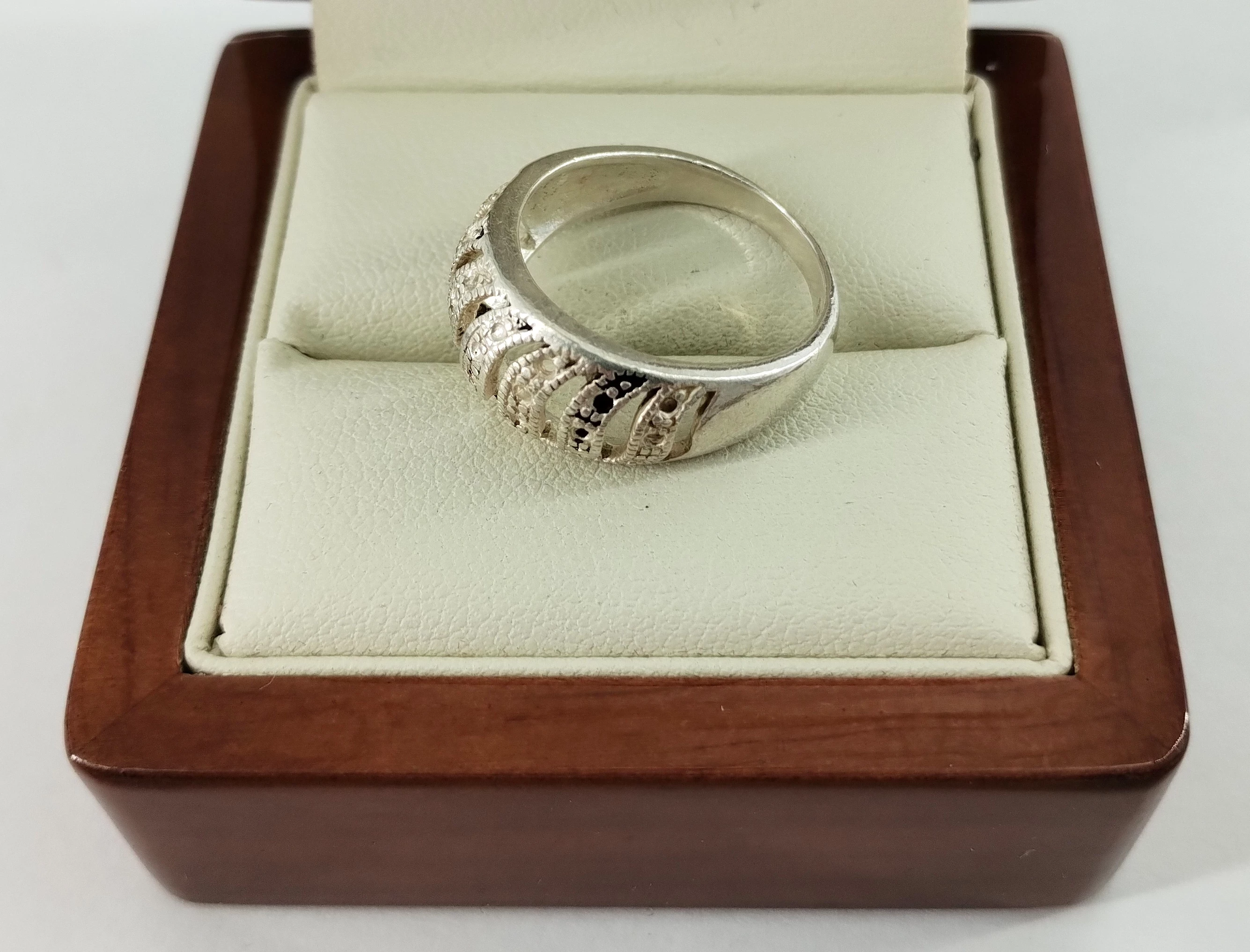 srebrny-pierscionek-proba-925-rozmiar-15-powst-warsz-54-darlowo