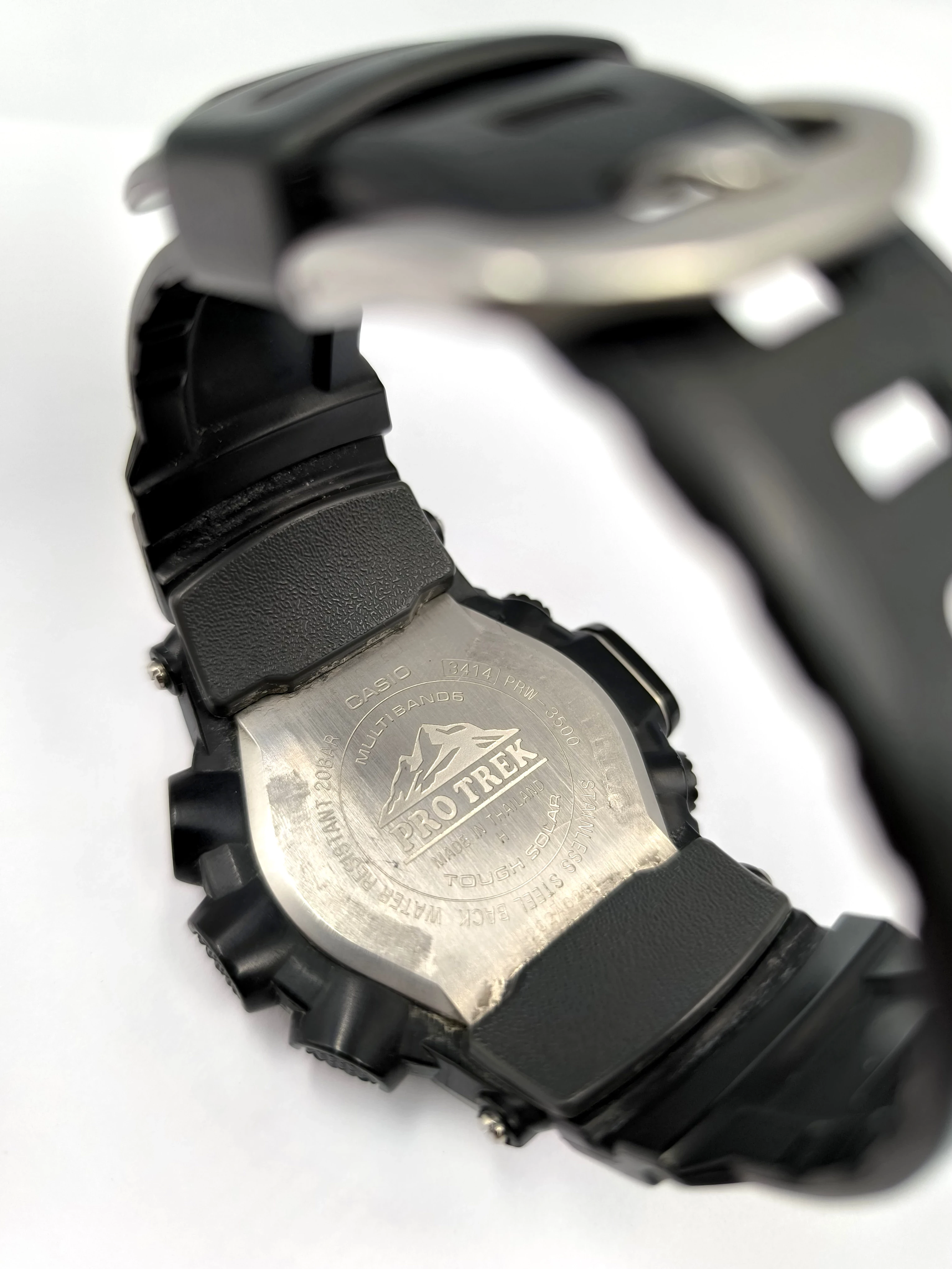 zegarek-casio-pro-trek-prw-3500-20-bar-ksztalt-koperty-129223-2