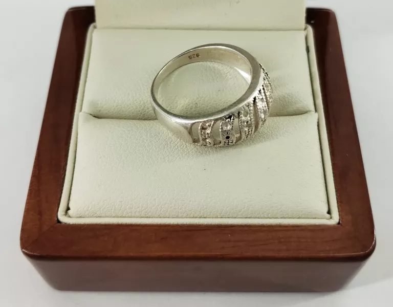 srebrny-pierscionek-proba-925-rozmiar-15-stan-11323-2