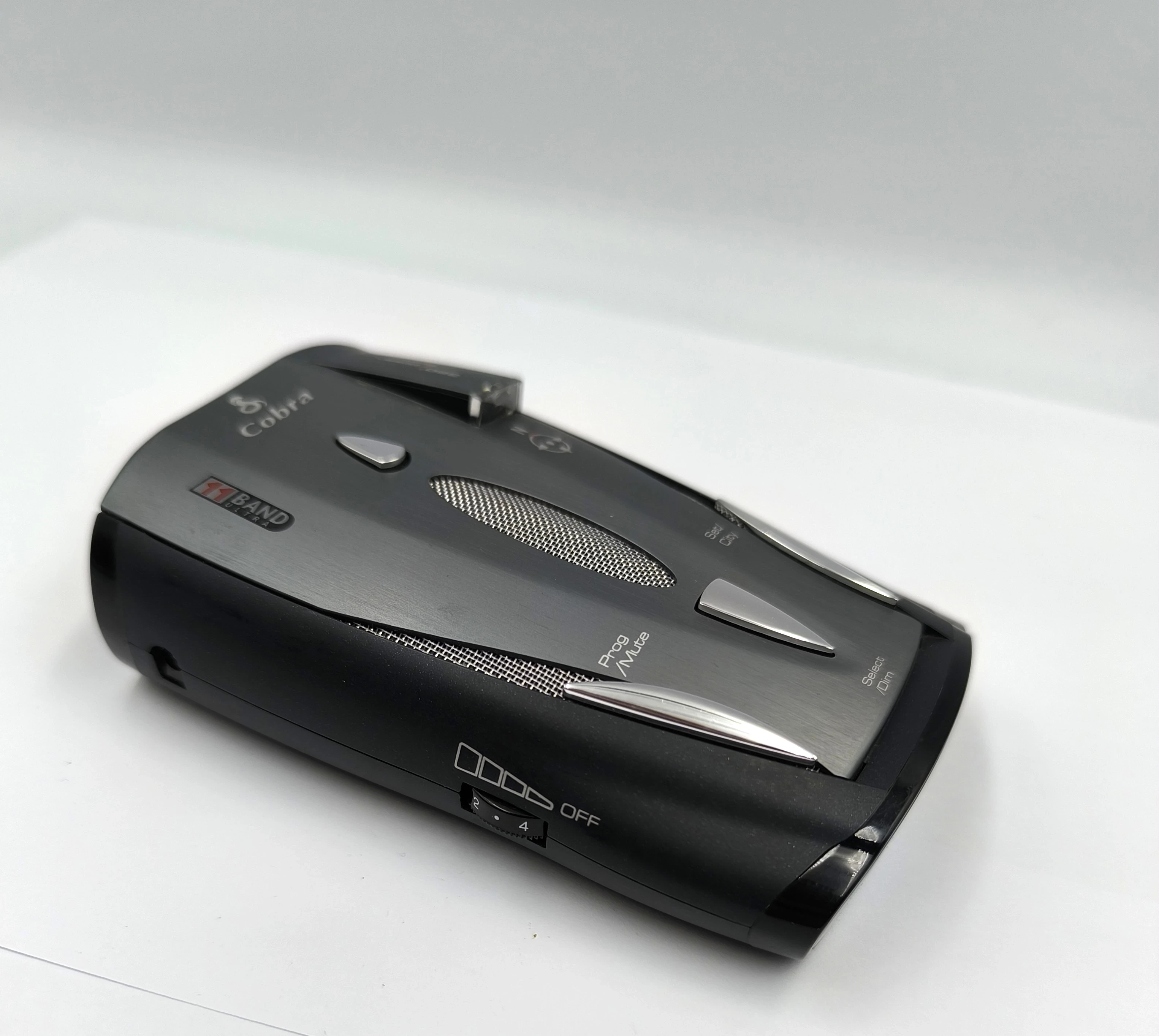 antyradar-cobra-xrs-9775-z-etui-waga-produktu-z-opakowaniem-jednostkowym-1000