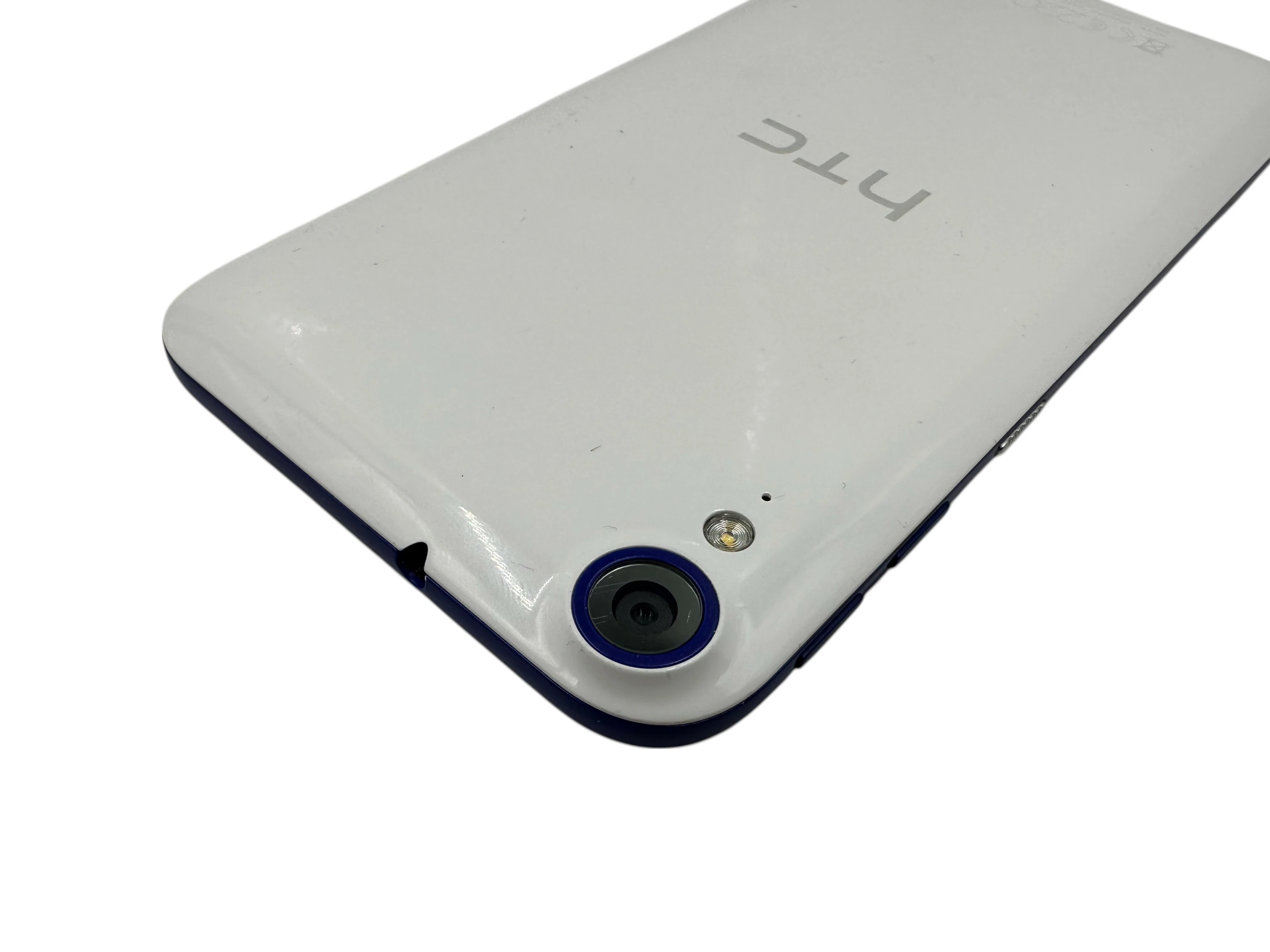 telefon-htc-desire-830-332gb-55-bialy-przekatna-ekranu-550