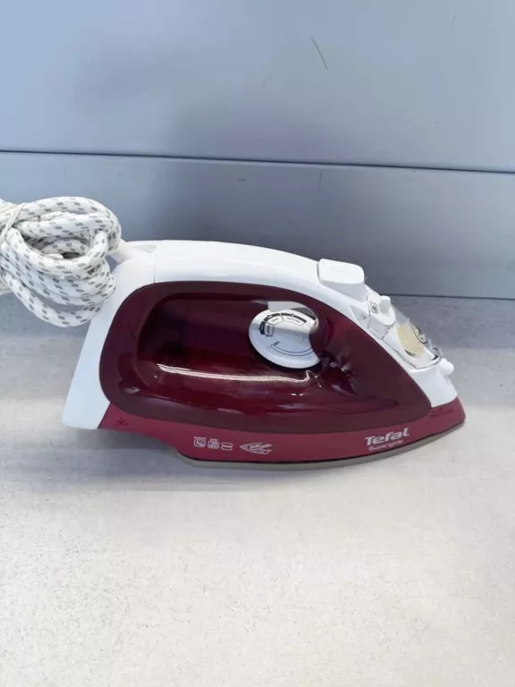 ŻELAZKO TEFAL SUPERGLIDE FV2715 2500W