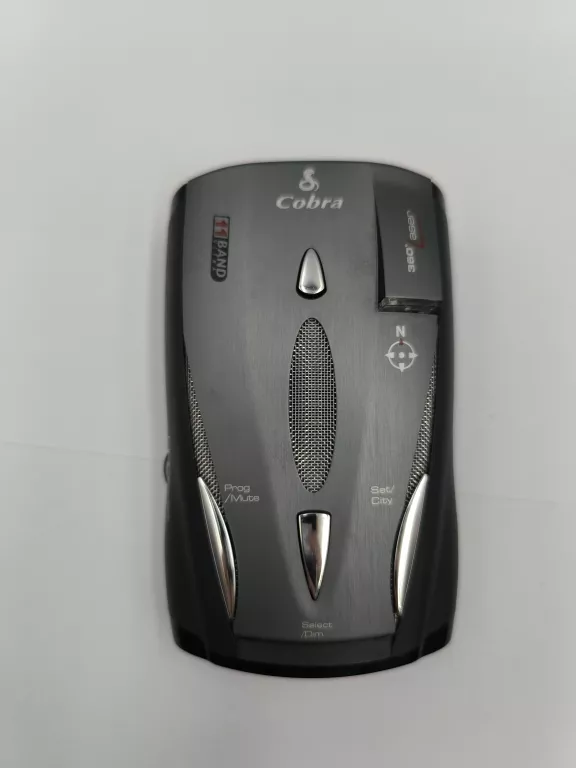 antyradar-cobra-xrs-9775-z-etui-stan-11323-2