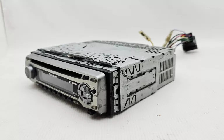 RADIO PIONEER DEH-4700MP + KOSTKI